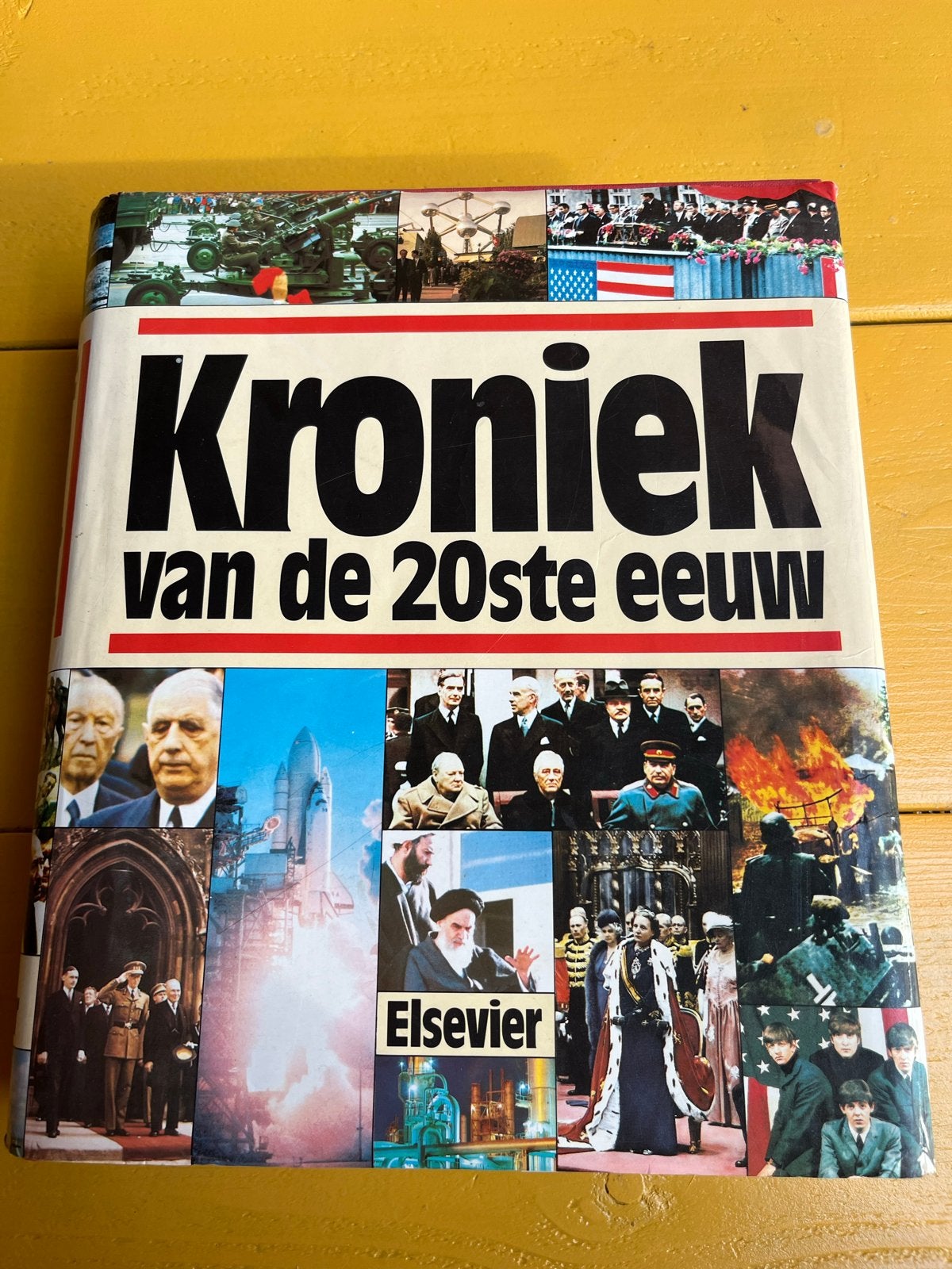 Kroniek van de 20ste eeuw - Elsevier, Boeken, Ophalen of Verzenden, 20e eeuw of later, Gelezen