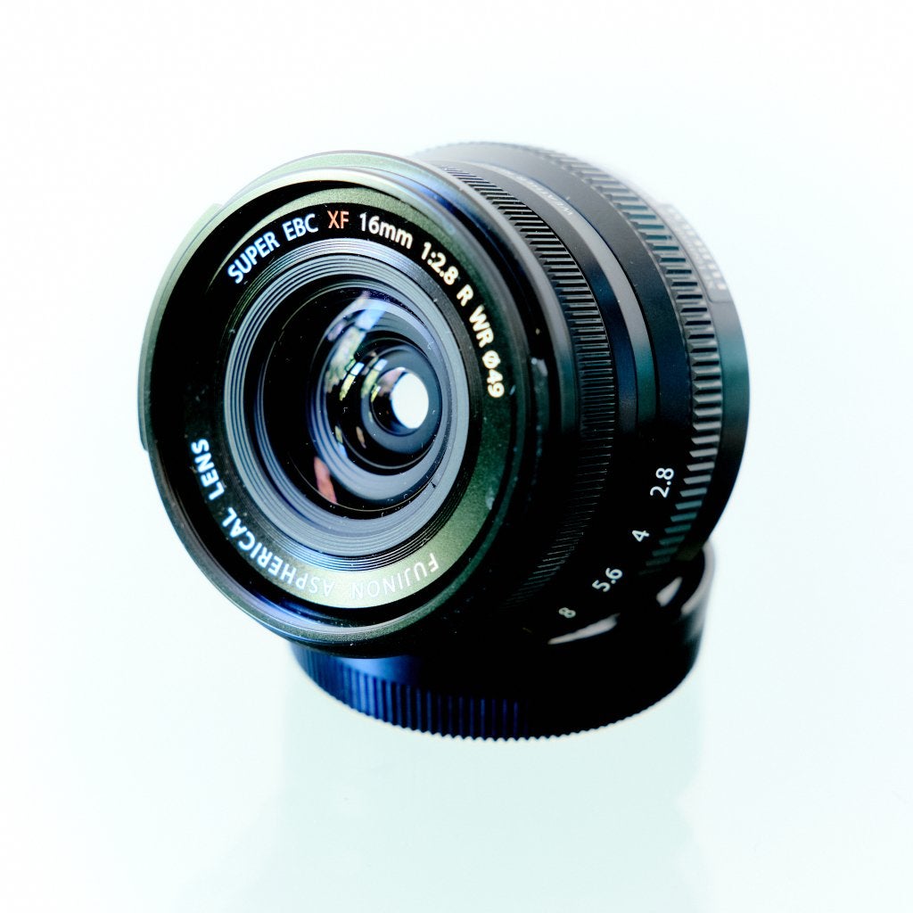 Fujifilm XF 16mm f/2.8 R WR zwart, Audio, Tv en Foto, Fujifilm, Zo goed als nieuw, Fujifilm X-mount, Groothoeklens
