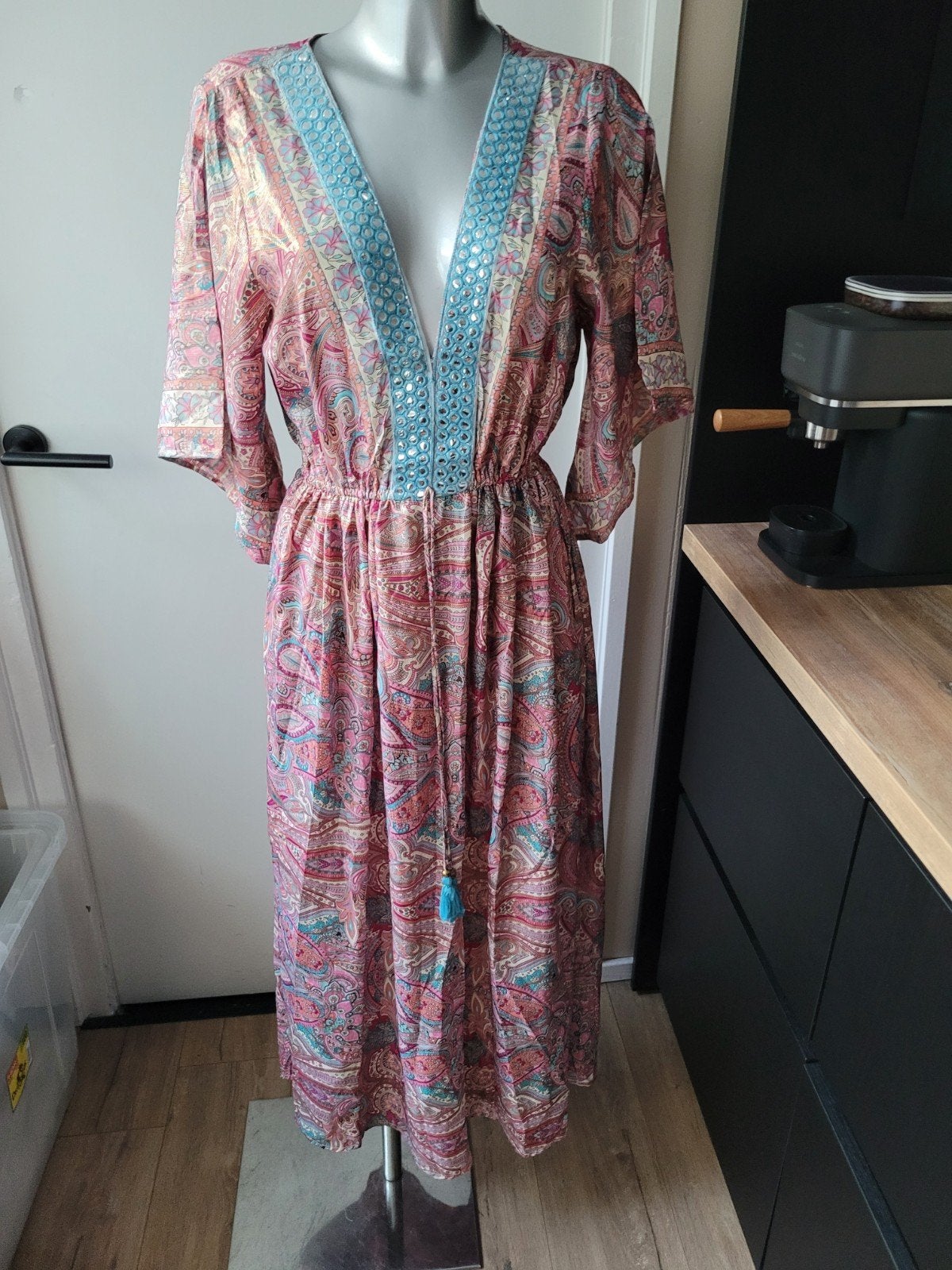 Nieuwe zijde ibiza jurk maat L, Maat 42/44 (L), Nieuw, Ibiza jurk, Ophalen of Verzenden
