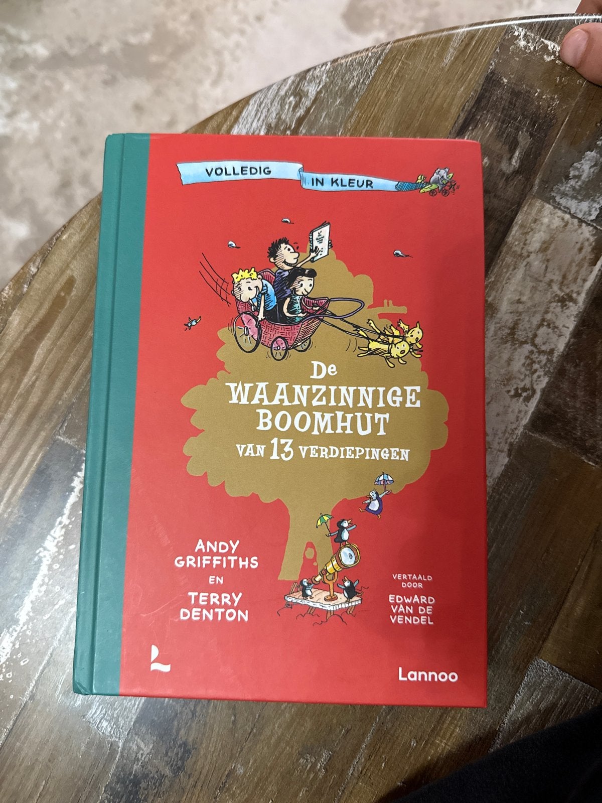De Waanzinnige Boomhut van 13 Verdiepingen, Ophalen of Verzenden, Zo goed als nieuw, Fictie algemeen