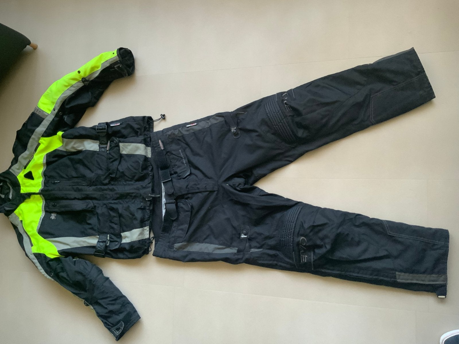 Motorpak Evolution textiel jas en broek - Zwart/Neon geel, Motoren, Ophalen of Verzenden, Tweedehands, Heren, Combipak