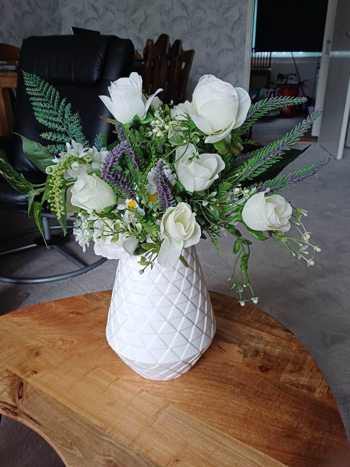 Vaas met kunstbloemen, Huis en Inrichting, Ophalen
