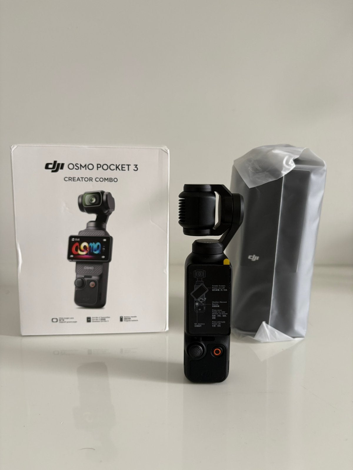 DJI Osmo Pocket 3 - Creator Combo, Ophalen of Verzenden, Zo goed als nieuw, Overige merken