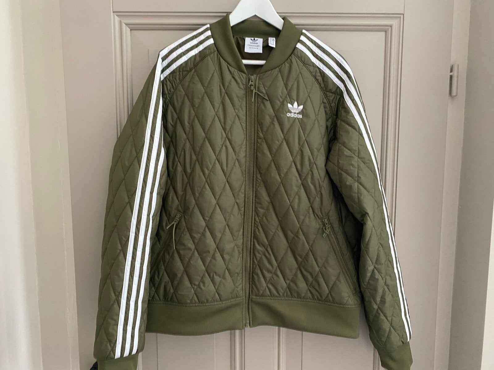 Zo goed als nieuw Adidas jasje maat M, Ophalen of Verzenden, Zo goed als nieuw, Maat 38/40 (M), Groen
