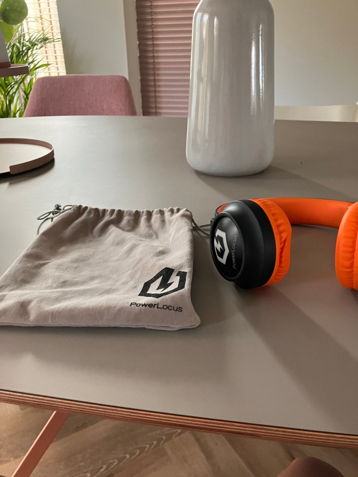 PowerLocus Koptelefoon - Oranje/Zwart (zonder oplader), Gebruikt, Oranje, Over-ear, Draadloos