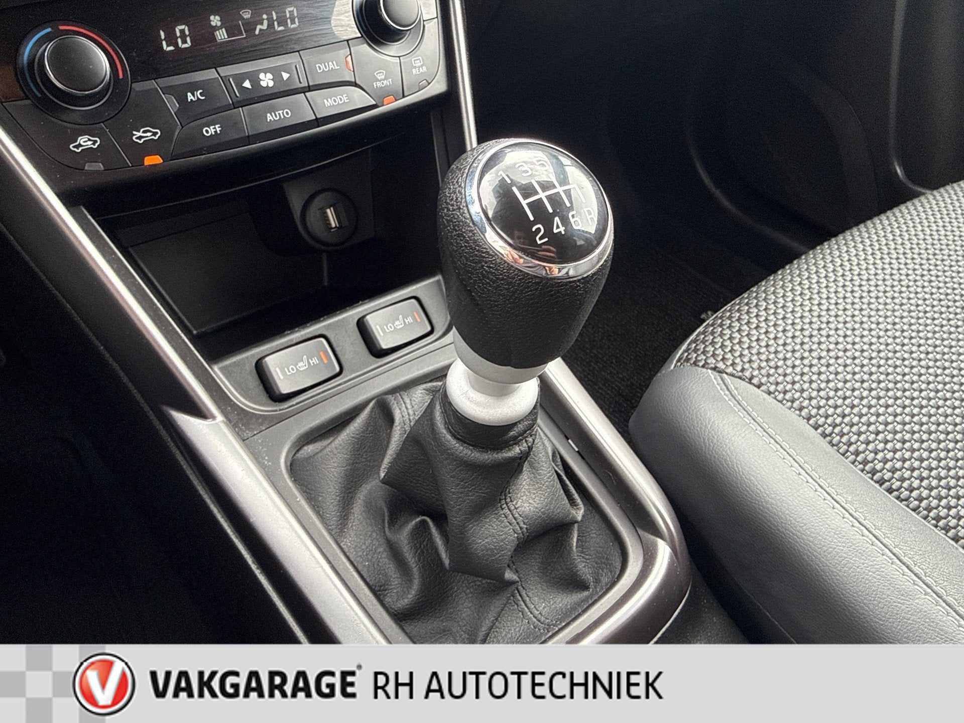 Foto 16 van Suzuki S-Cross 1.4 Boosterjet Style Smart Hybrid