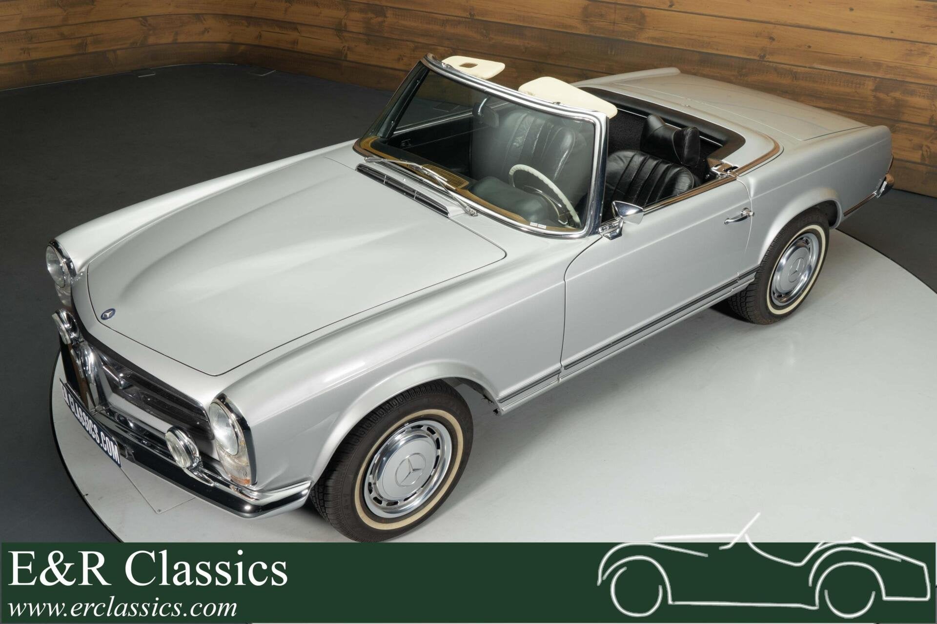Mercedes 280 SL Cabriolet | 1968, Auto's, Oldtimers, Automaat, Achterwielaandrijving, Zwart, Bedrijf