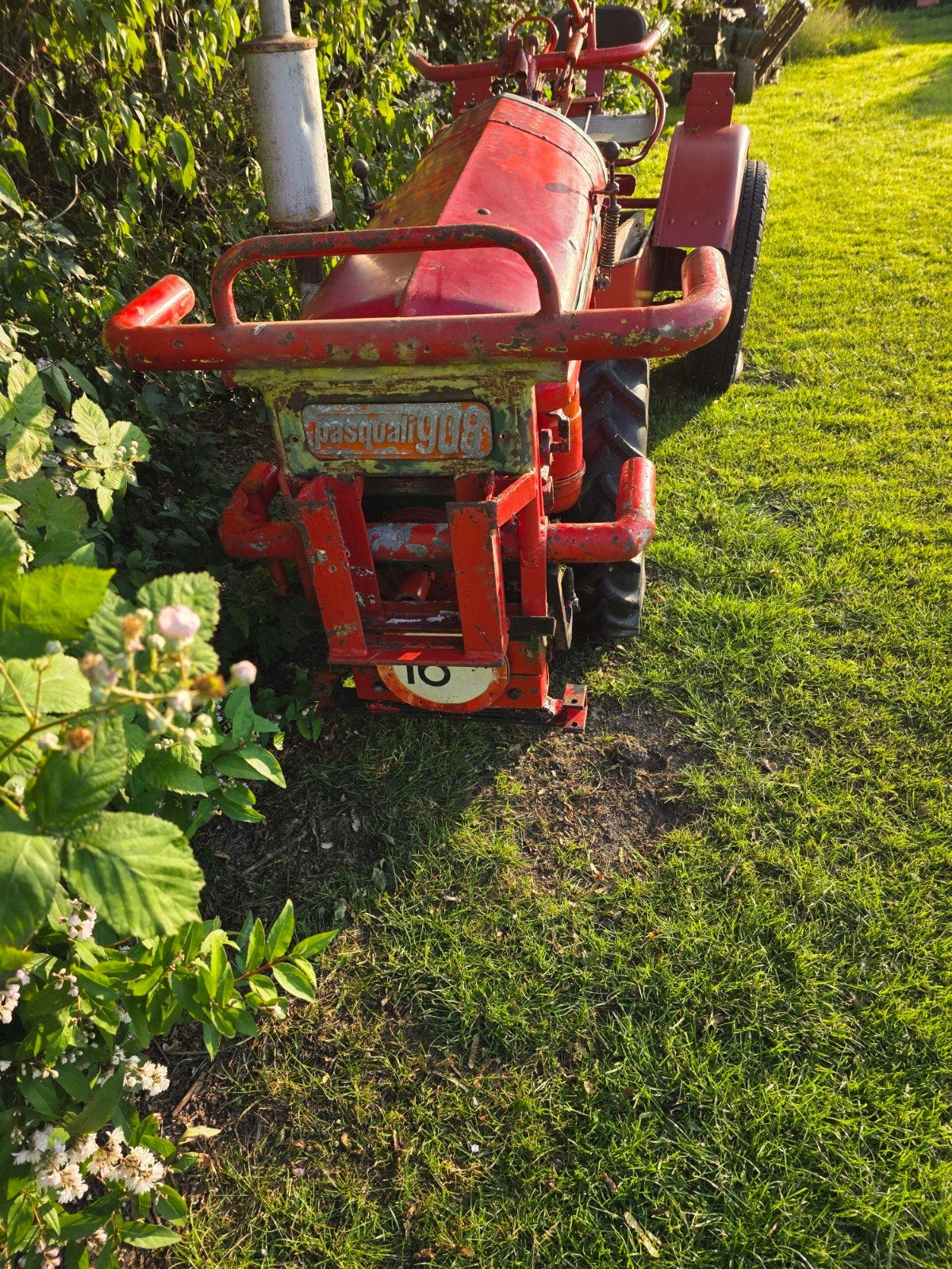 Pasquali 908 2-wielige tuintrekker met Hatz diesel en zitje, Tuin en Terras, Ophalen