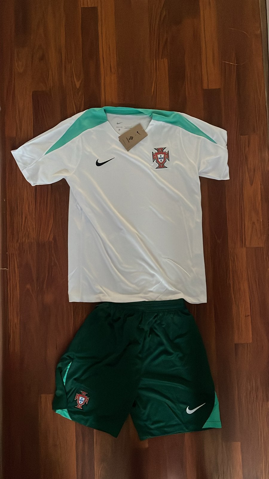 Portugal trainingsset seizoen 24-25 - Maat L - Nieuw, Maat L, Ophalen of Verzenden, Nieuw, Trainingspak