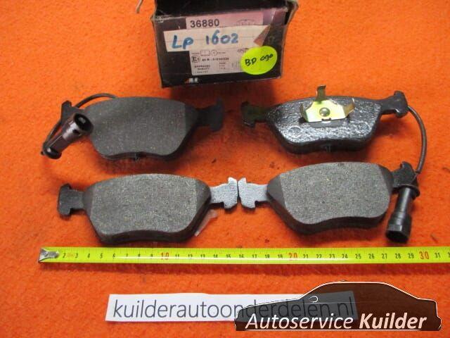 Remblokken voorzijde Ford Escort V en VI RS Cosworth Mondeo, Auto-onderdelen, Remmen en Aandrijving, -, -, Nieuw, Ophalen of Verzenden