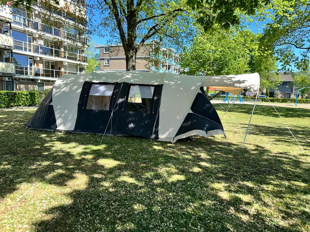 Obelink Trail 600 tunneltent - Ruime gezinstent, Caravans en Kamperen, Ophalen, Gebruikt, Meer dan 6