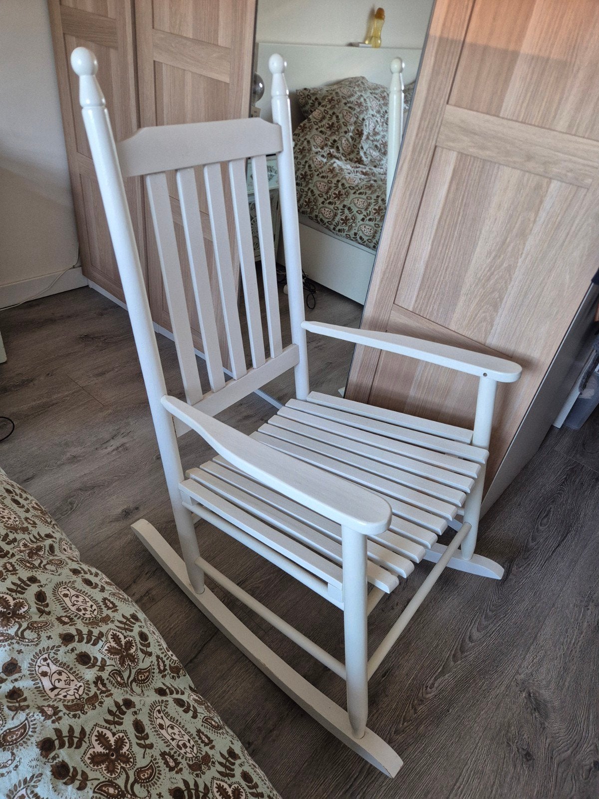 Witte houten schommelstoel, Ophalen, Wit, Zo goed als nieuw, Eén