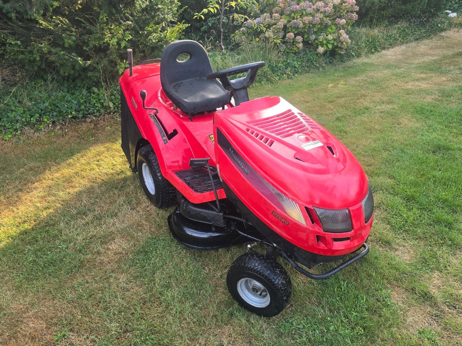 Zitmaaier Mountfield 13,5PK, Tuin en Terras, Ophalen, Gebruikt