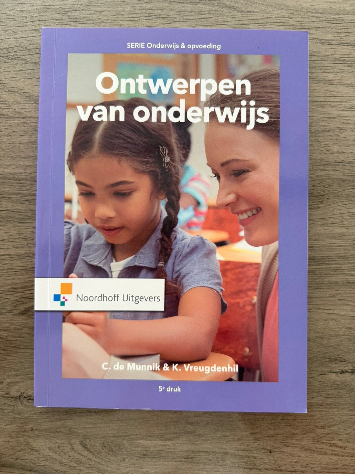 C. de Munnik - Ontwerpen van onderwijs, Boeken, Sociale wetenschap, C. de Munnik; K. Vreugdenhil, Ophalen of Verzenden, Zo goed als nieuw