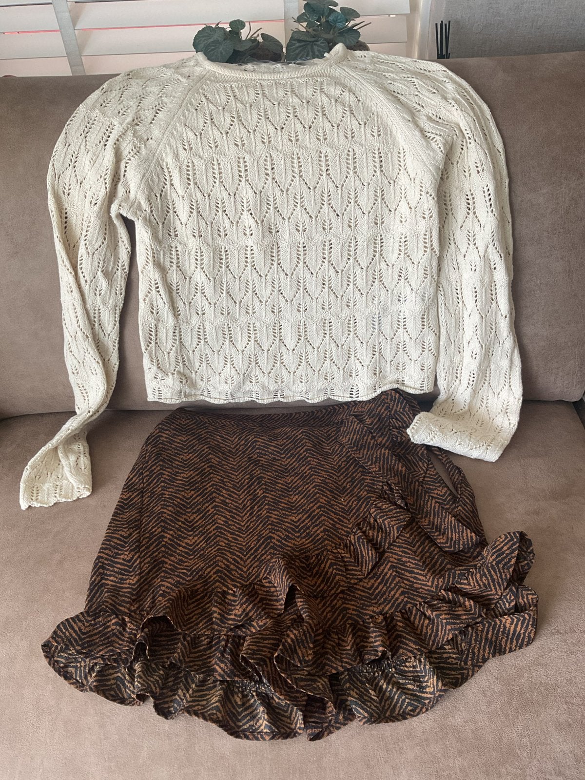 Prachtige set: briekrok+kanten shirt( Mt 38/M), Ophalen of Verzenden, Zo goed als nieuw, Maat 38/40 (M)