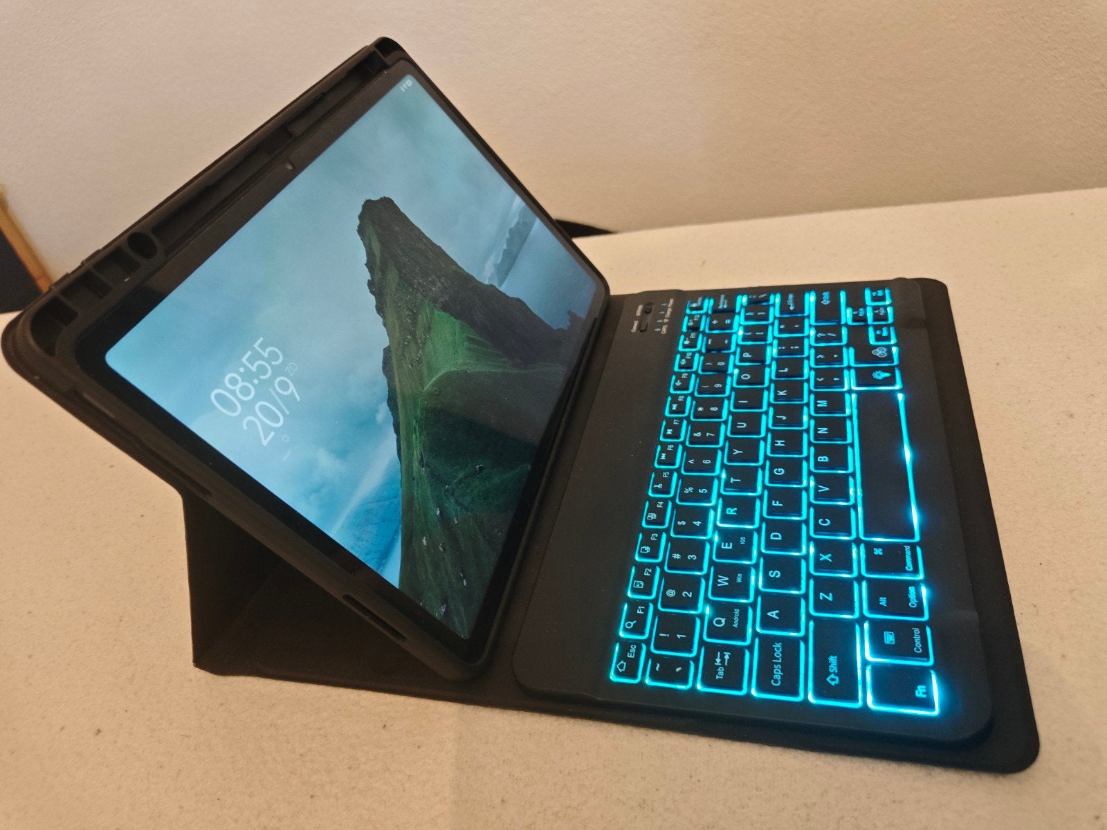 Xiaomi Redmi Pad 2 Graphite Gray 128GB met toetsenbord, Computers en Software, Xiaomi, 11 inch, Ophalen of Verzenden, Zo goed als nieuw