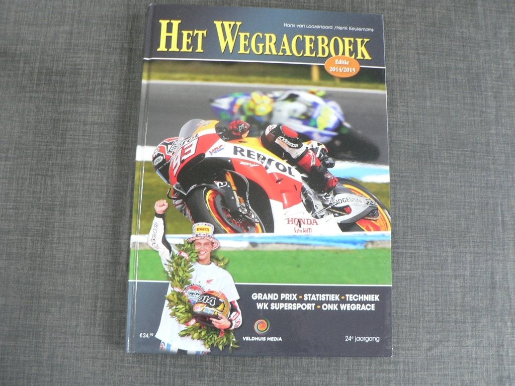 diverse wegrace boeken tt assen zie de foto's, Ophalen of Verzenden, Zo goed als nieuw
