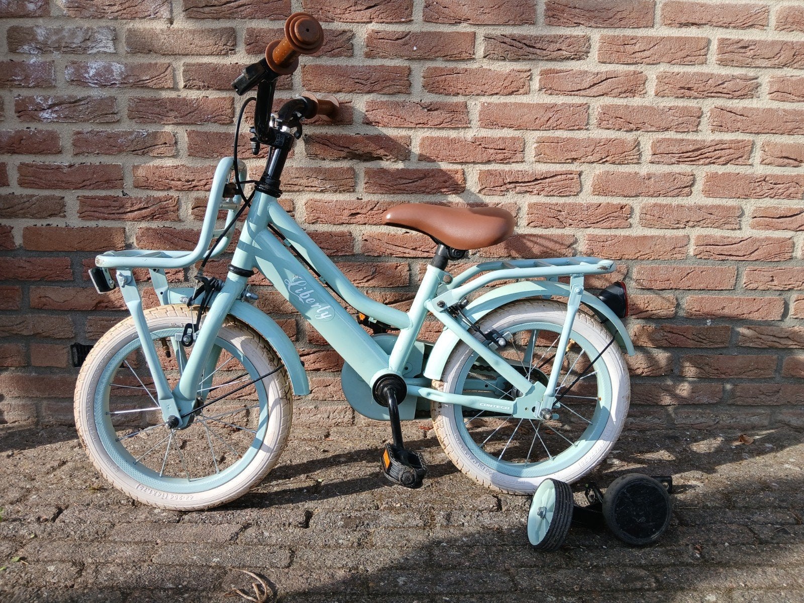 Kinderfiets Liberty 14 inch met zijwieltjes, Fietsen en Brommers, Ophalen, Terugtraprem, Zijwieltjes, Liberty