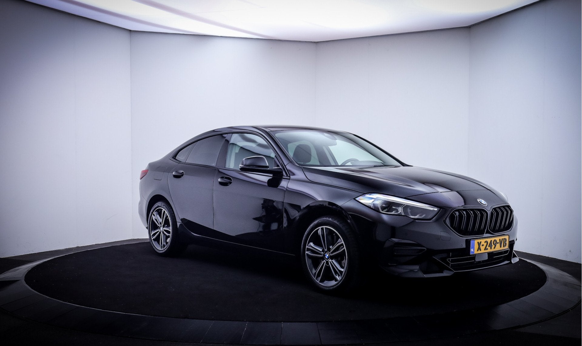 BMW 2 Serie Gran Coupé 220iA SPORTLINE FULL LED | CARPLAY |, 1998 cc, Gebruikt, 4 cilinders, Automatische klimaatregeling