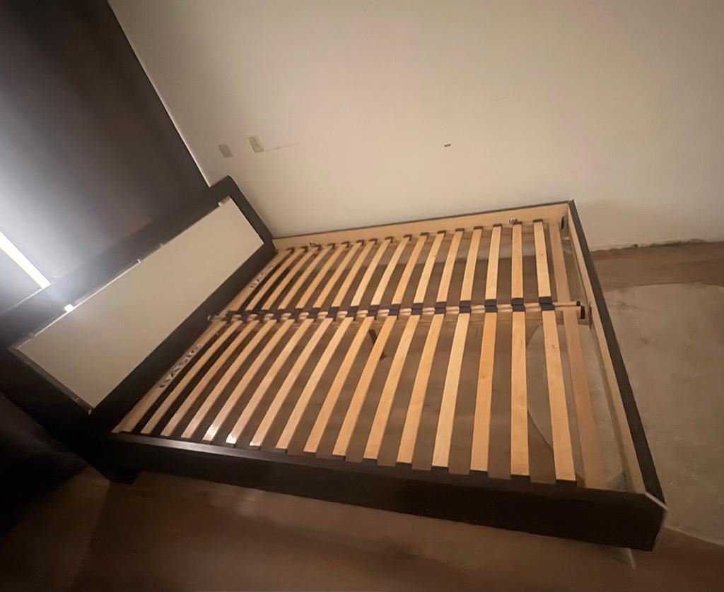 Bed, Huis en Inrichting, Ophalen, Gebruikt, Bruin, Tweepersoons