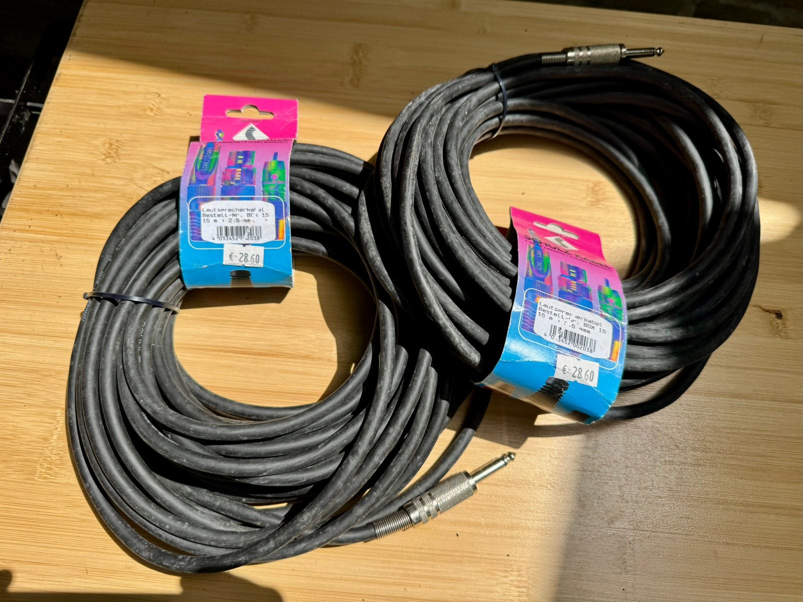 Speakerkabels 2x 15m en 2x 10m 2,5mm2, Ophalen of Verzenden, Zo goed als nieuw, Speaker of Versterker