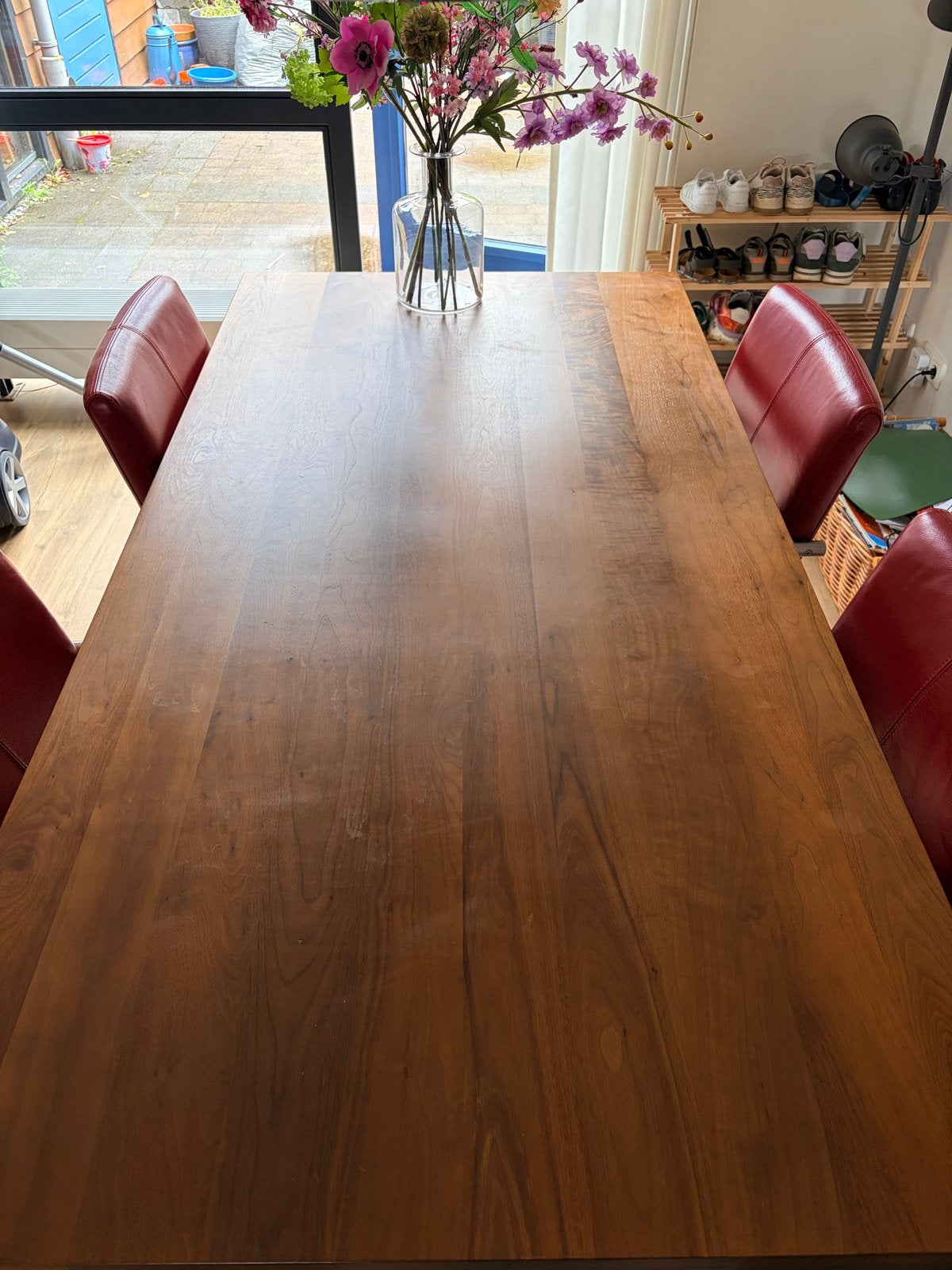 Eettafel massief notenhouten 180cm, Ophalen, Gebruikt, Vier, Rood