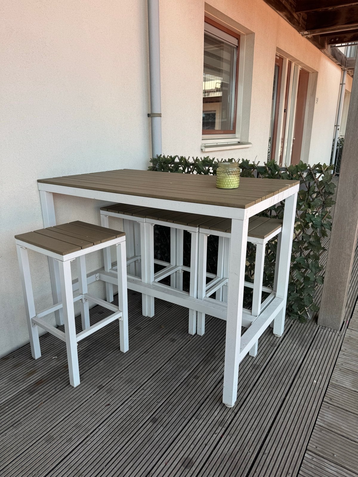 Barkrukset / Hoge tuintafel met 4 krukken – Wit/Hout, Ophalen, Gebruikt, Rechthoekig, Metaal