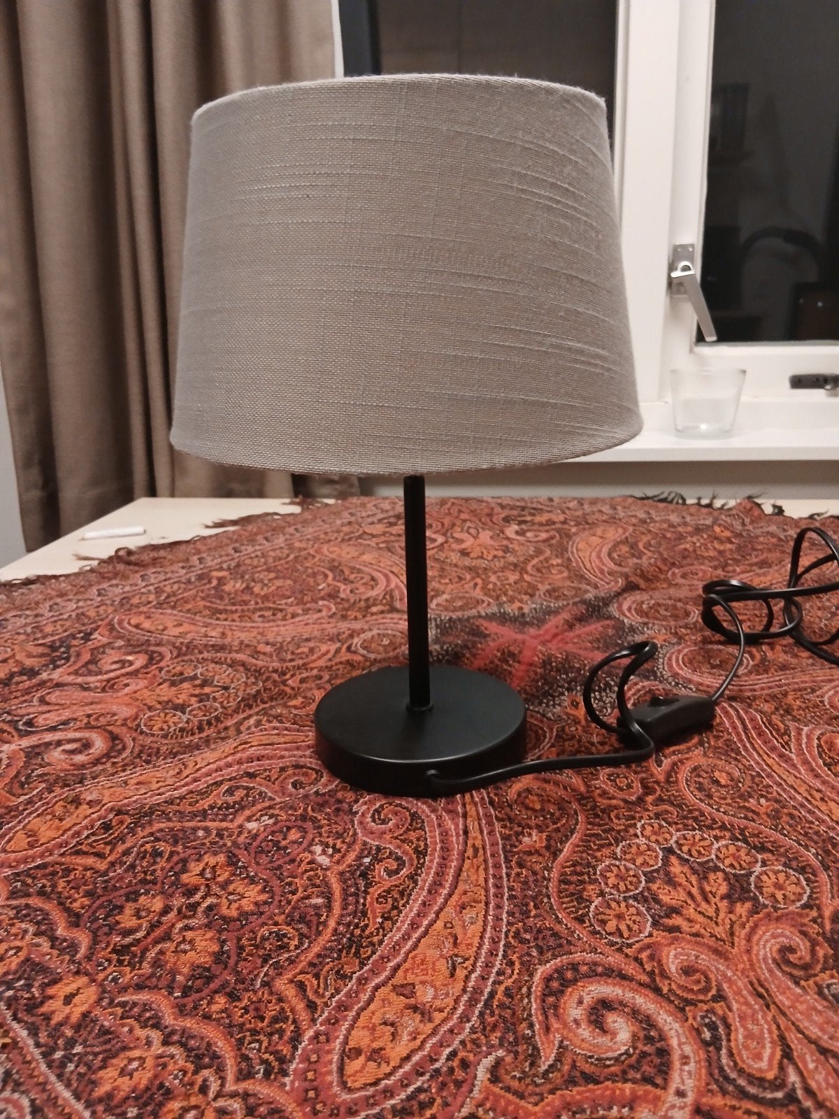 Landelijk Nachtlampje met Stoffen Kap - 30 cm Hoog, Huis en Inrichting, Gebruikt, Met kap, Ophalen of Verzenden, Grijs