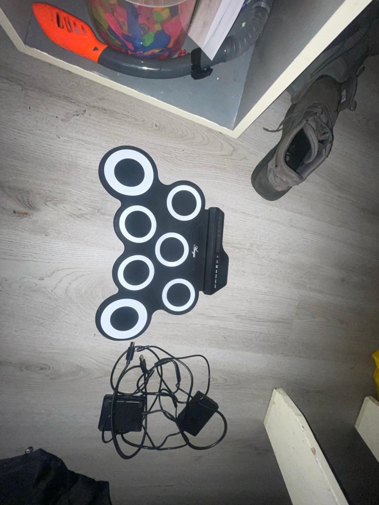 Elektronisch drumstel - Draagbaar en Compact, Muziek en Instrumenten, Drumstellen en Slagwerk, Ophalen, Gebruikt, Overige merken