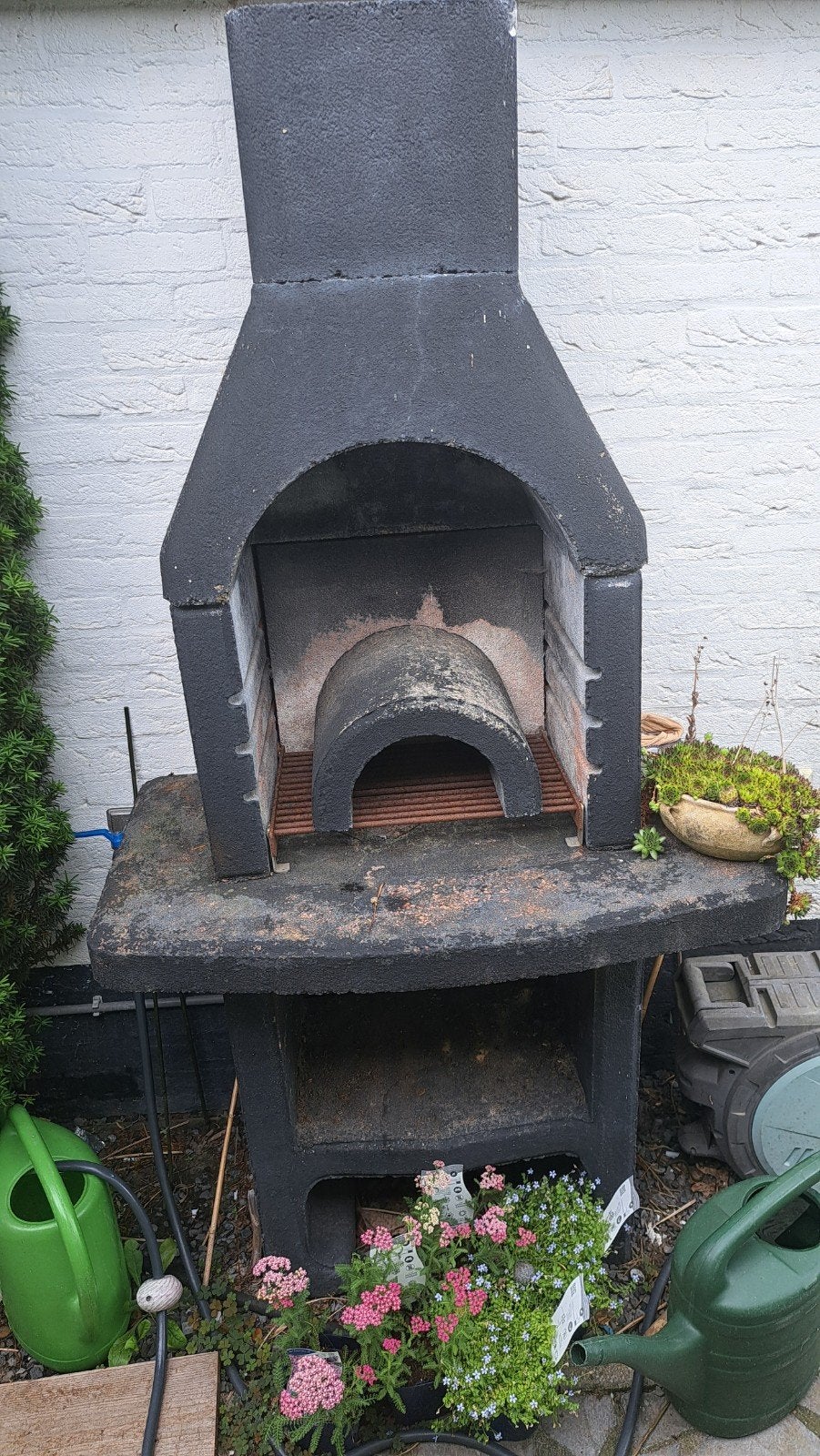 Robuuste stenen buitenhaard BBQ met (pizza)oven, Tuin en Terras, Vuurkorven, Ophalen