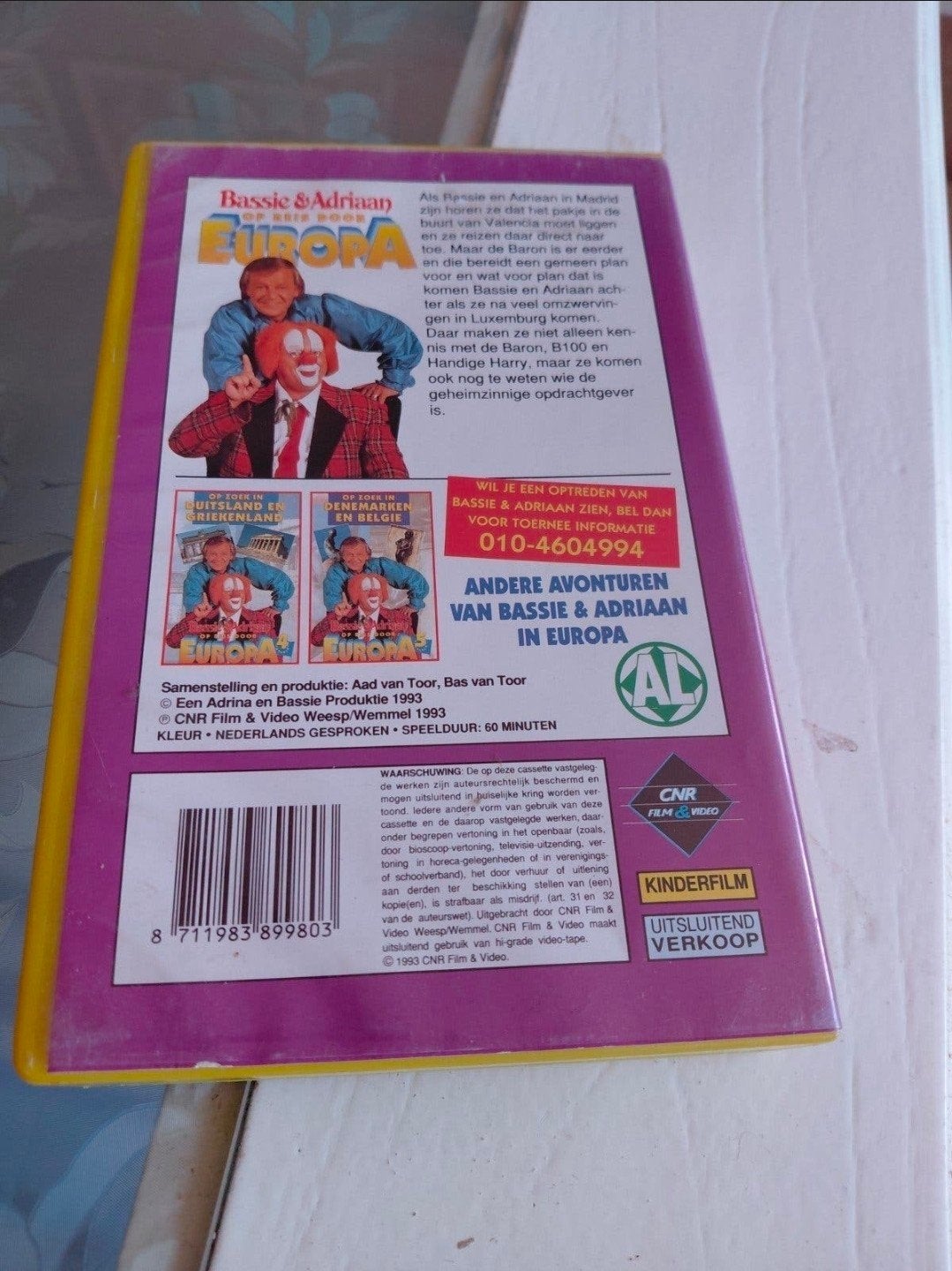 Bassie en Adriaan door Europa 6 Spanje Luxemburg CNR VHS., Cd's en Dvd's, Ophalen of Verzenden, Gebruikt, Kinderprogramma of -film