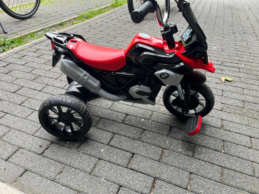 BMW Kindermotor driewieler - Rood/Zwart, Ophalen of Verzenden, Gebruikt