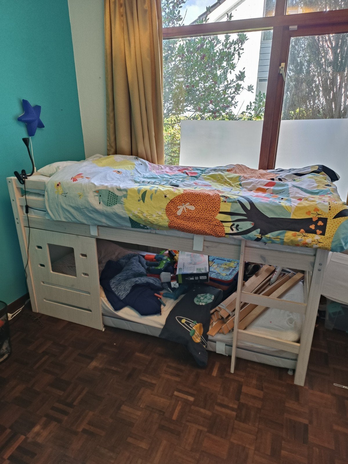GRATIS af te halen zsm: bed met hut, Ophalen, Gebruikt, Hoogslaper