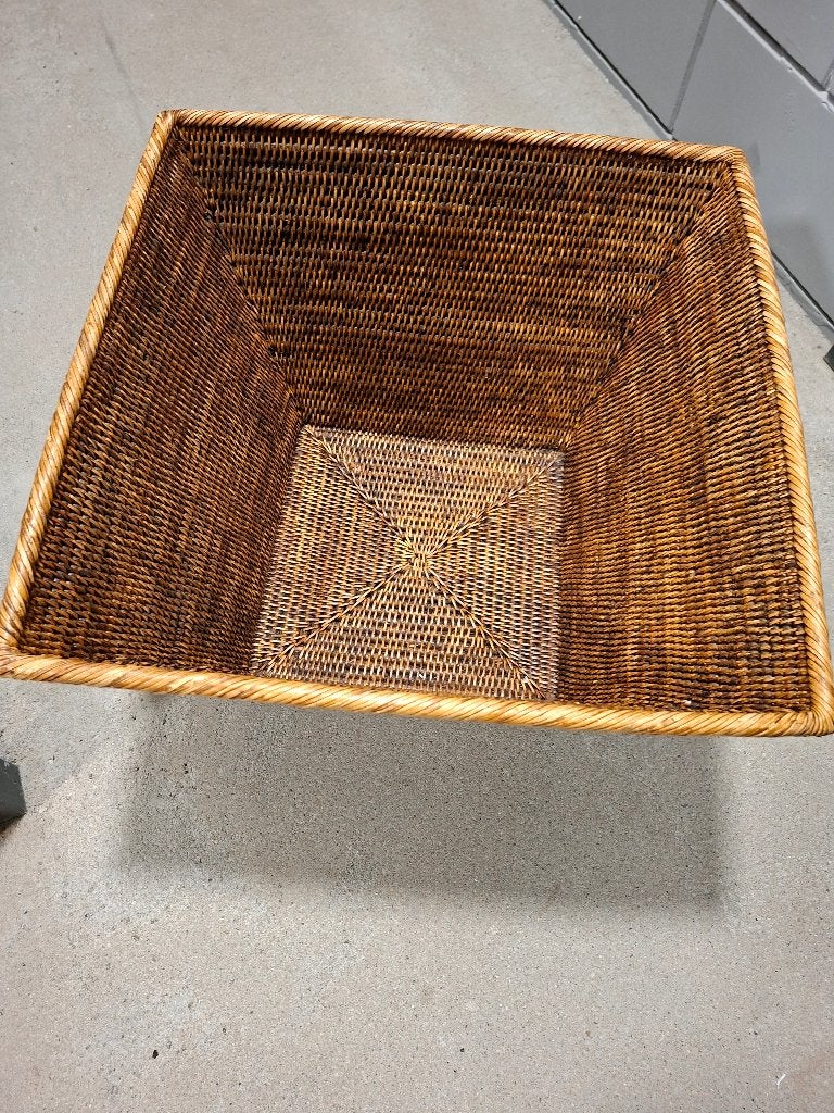 RIETEN MAND VIERKANT, Ophalen, Mand, Vierkant, Zo goed als nieuw