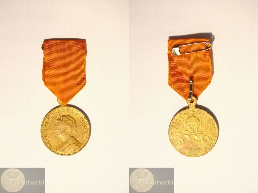 Draagpenning 1923 '25-Jarig Regeringsjubileum Wilhelmina', Ophalen of Verzenden, Overige materialen, Nederland