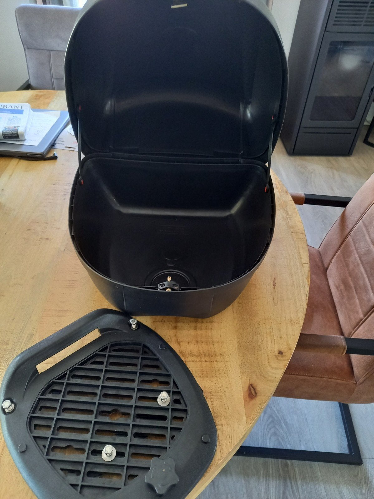 Helmkoffer eventueel met helm., Fietsen en Brommers, Ophalen of Verzenden, Nieuw