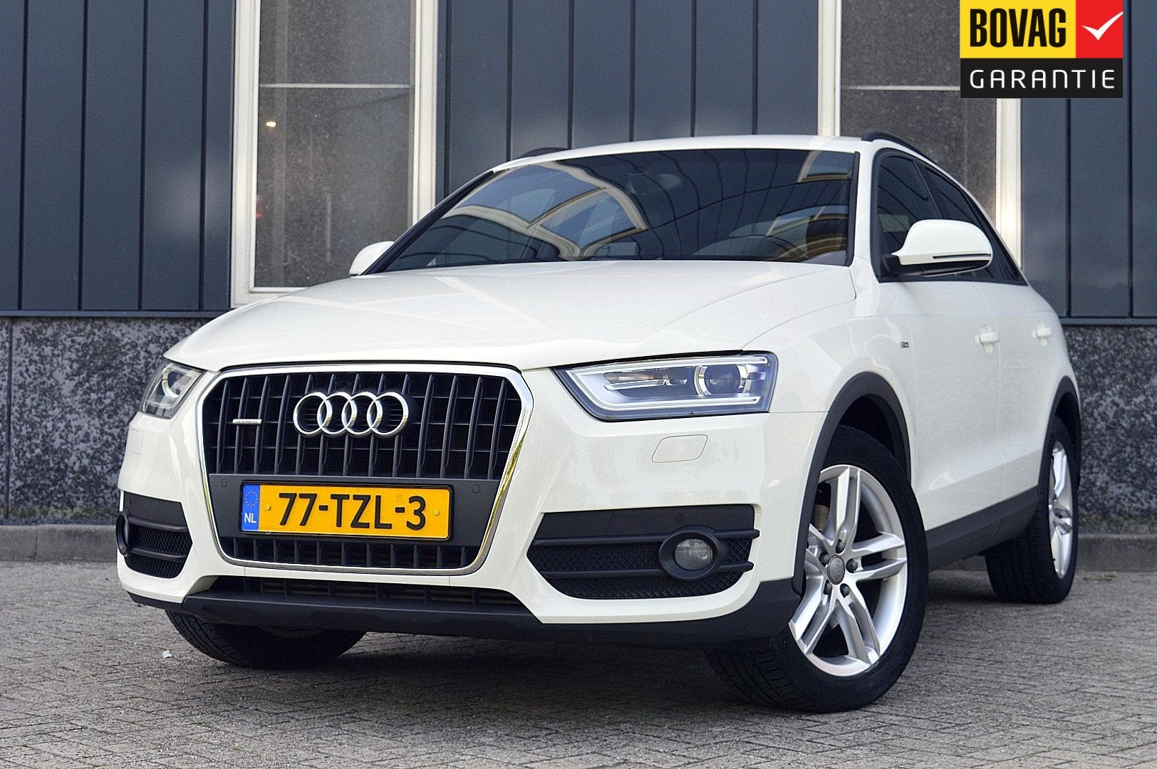 Audi Q3 2.0 TFSI quattro Pro Line Rijklaarprijs-Garantie S-L, Zwart, 4 cilinders, Wit, Handgeschakeld