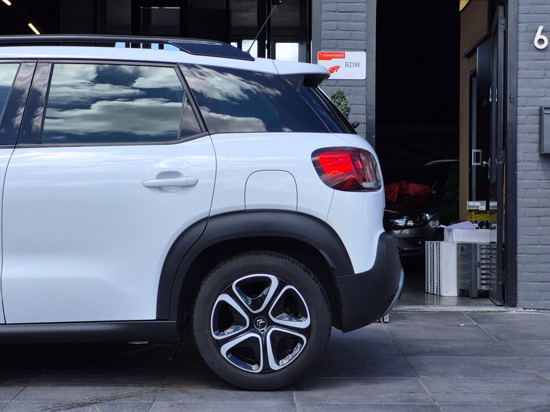 Citroen C3 Aircross 1.2 PureTech Feel Carplay|Cruise|Airco, Voorwielaandrijving, Gebruikt, 1199 cc, Met garantie (alle)