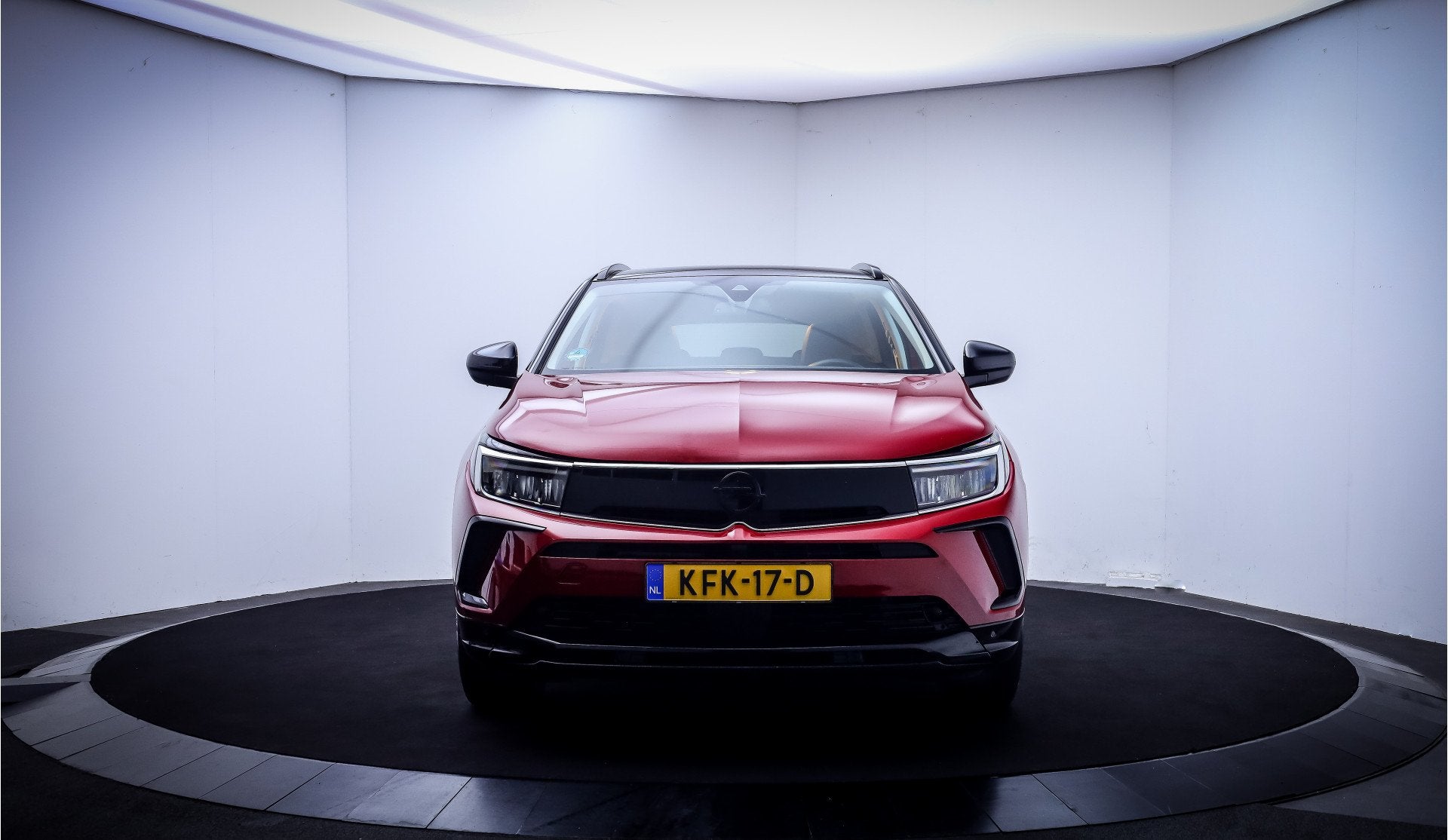 Opel Grandland 1.2T 130Pk GS-Line FULL LED | 360 CAM | CARPL, Auto's, Dealer onderhouden, Stof, Gebruikt, Zwart