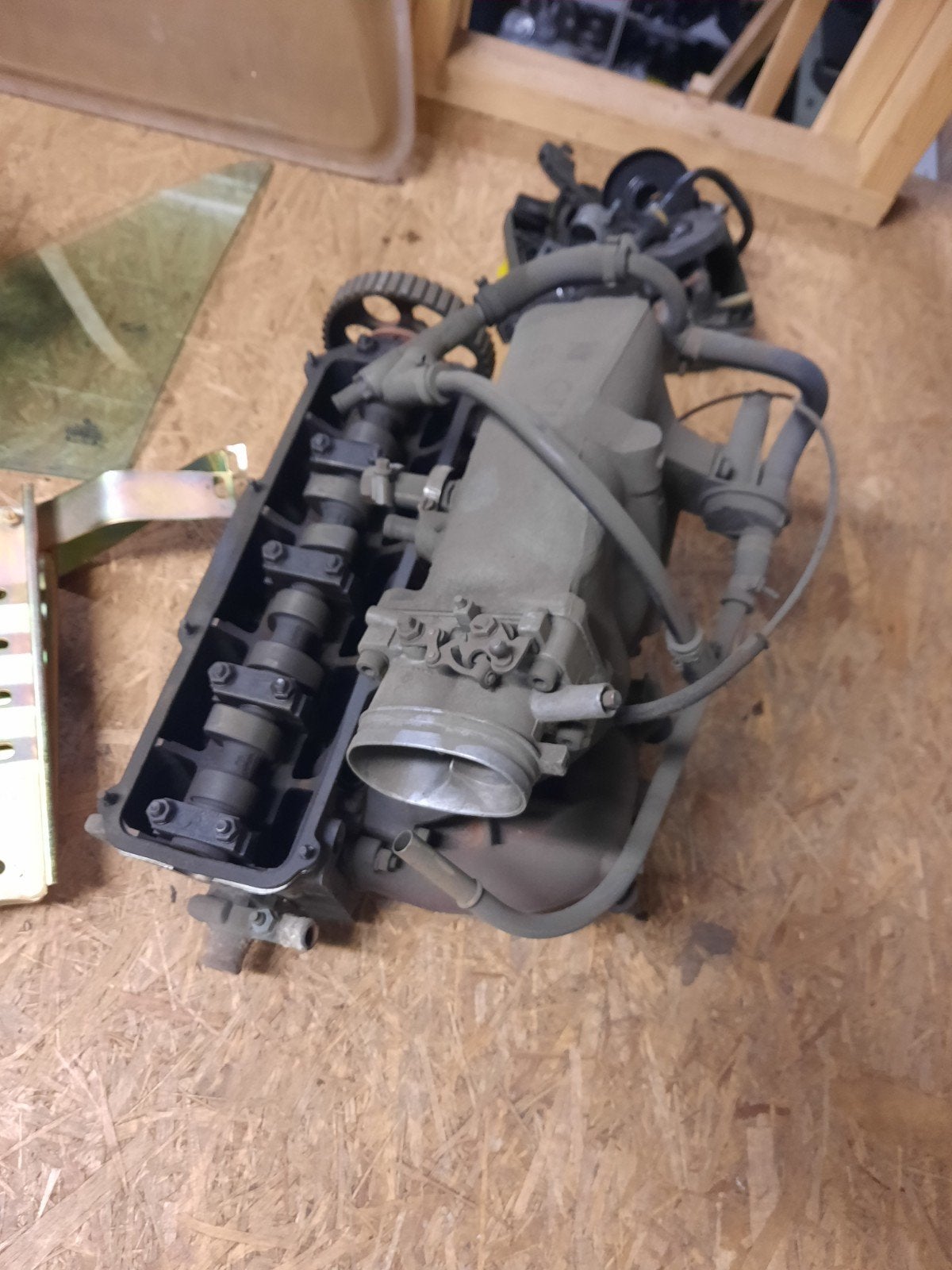 Gti cilinderkop 1.6 eg motor Golf1 gti, Auto-onderdelen, Ophalen of Verzenden, Gebruikt, Volkswagen