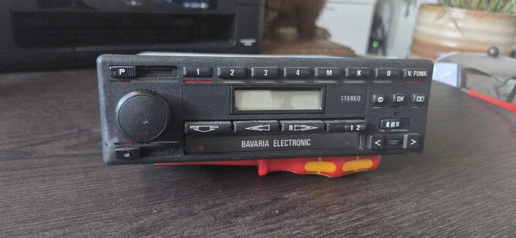 BMW E30 E21 E28 Becker Bavaria Electronic autoradio, Ophalen of Verzenden, Gebruikt