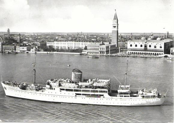 VENETIE Messapia/Enotria scheepvaart venise venezia, Verzamelen, Ansichtkaarten | Buitenland, Verzenden, 1940 tot 1960, Ongelopen