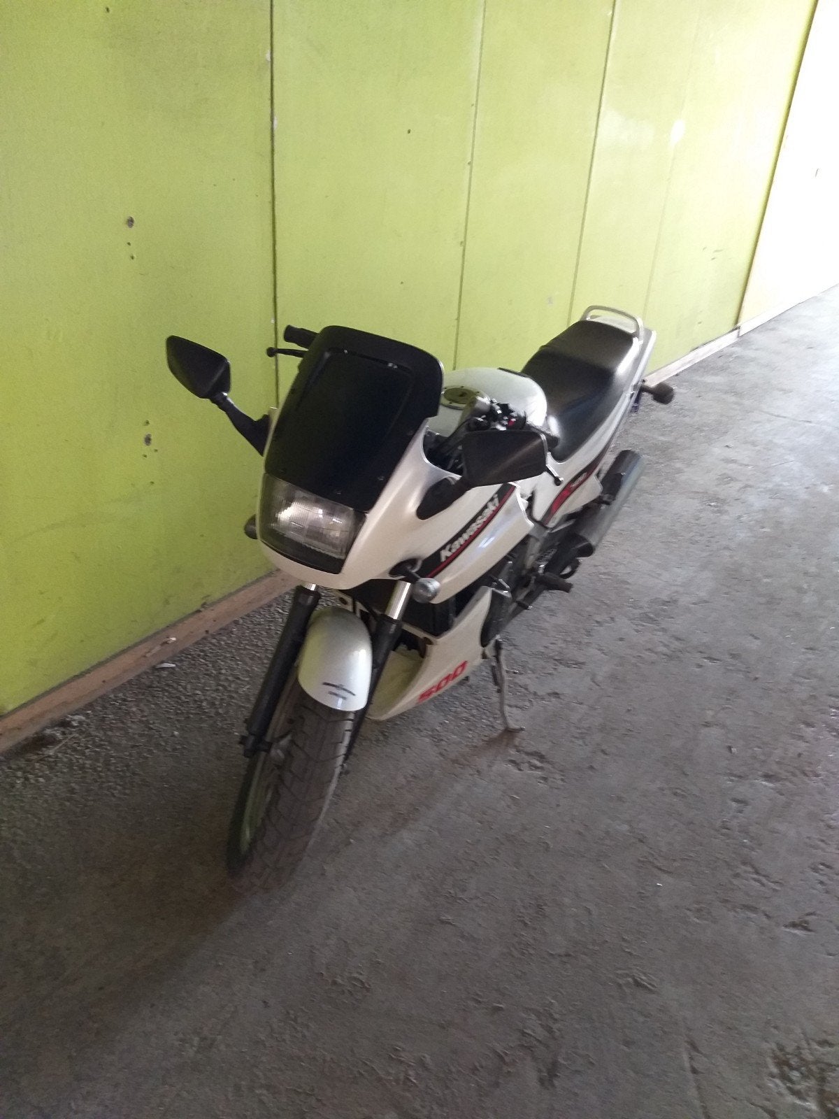 kawasaki ninja voor loop/ sloop, Ophalen