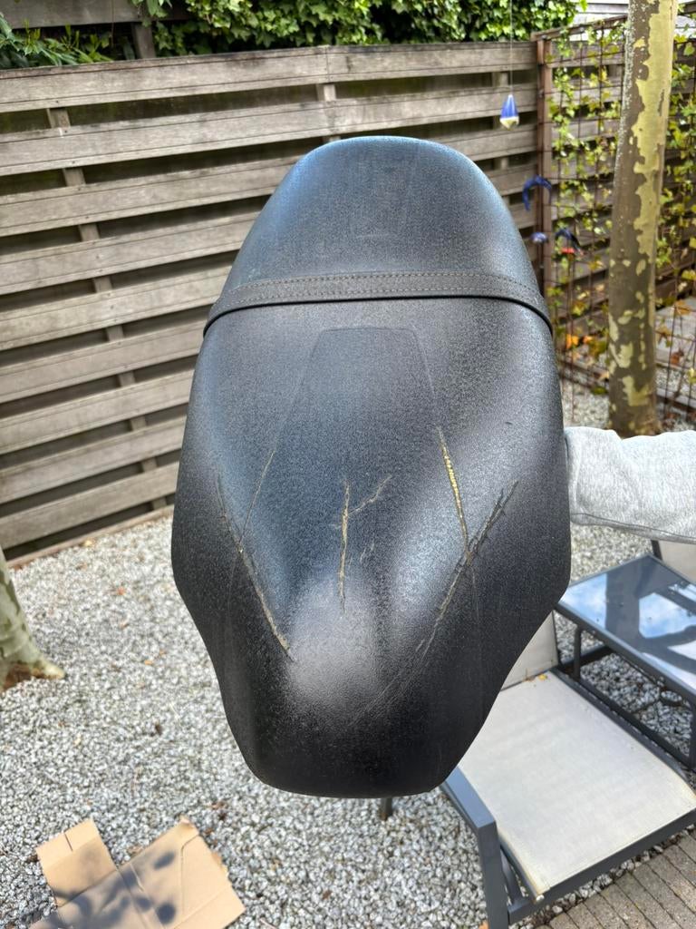 Origineel piaggo zadel, Fietsen en Brommers, Brommeronderdelen | Scooters, Ophalen of Verzenden, Zadel, Piaggio