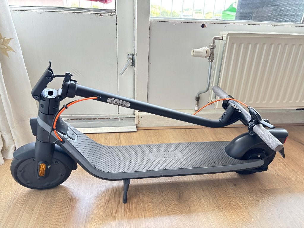 Ninebot e2, Ophalen, Zo goed als nieuw, Elektrische step (E-scooter), Ninebot