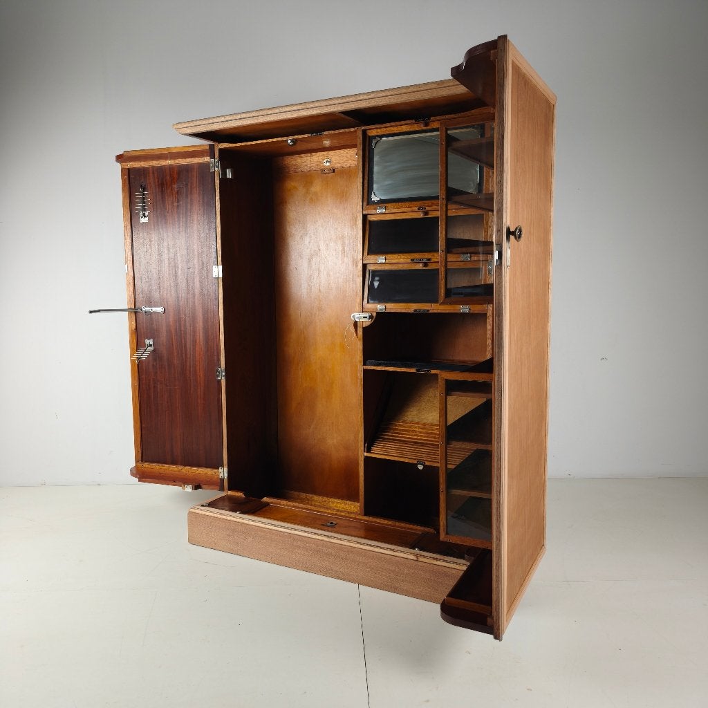 1920s Compactom Ltd herenkledingkast van licht eiken, Antiek en Kunst, Antiek | Meubels | Kasten, Ophalen of Verzenden