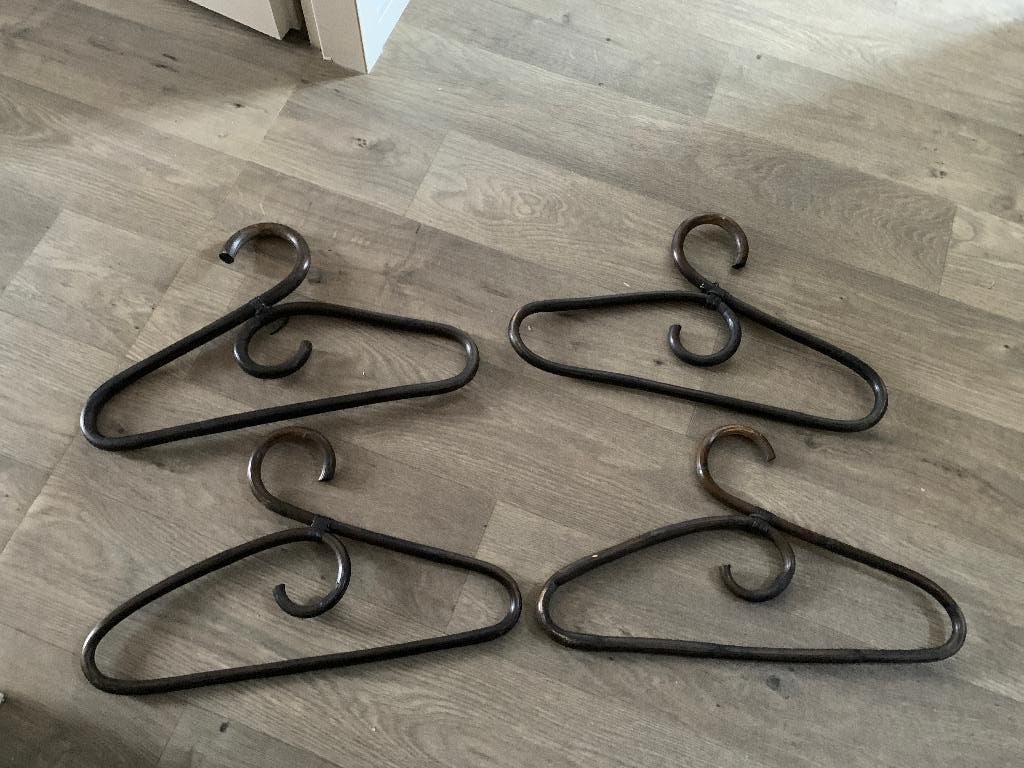 Rotan kledinghangers 4 stuks, Ophalen of Verzenden