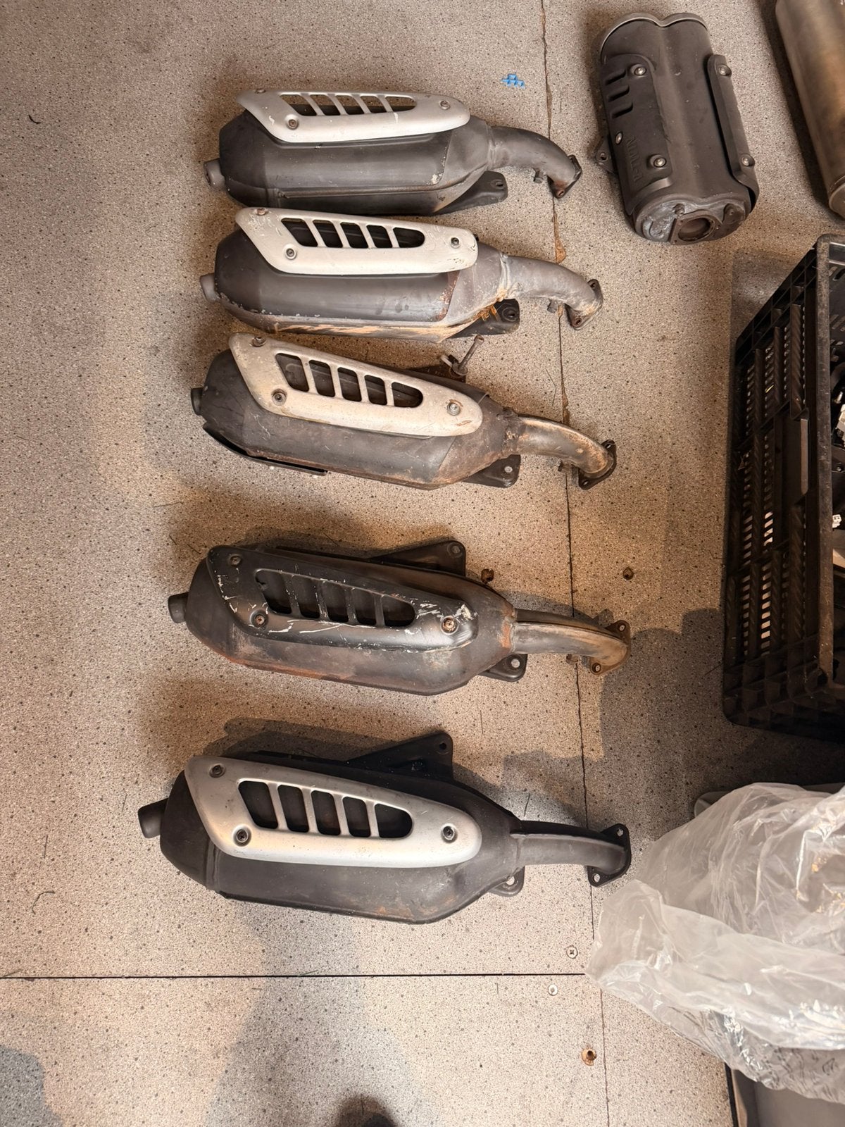 5x gilera runner 125 180cc uitlaten te koop!, Ophalen, Zo goed als nieuw, Piaggio