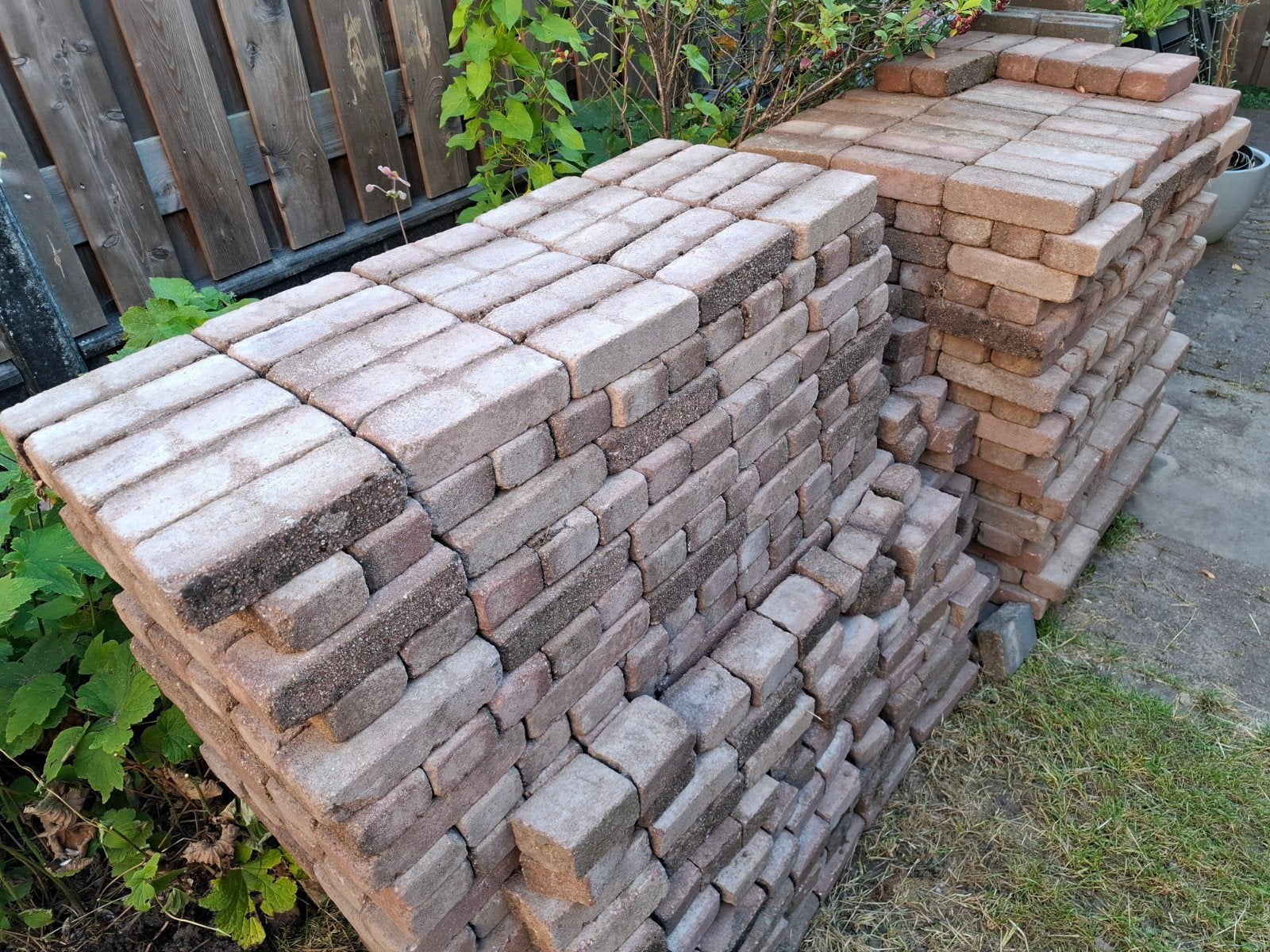 Gratis Rode klinkers 20x8x5 cm, ca. 5 - 7 m2, Ophalen, Overige materialen, Gebruikt, Klinkers