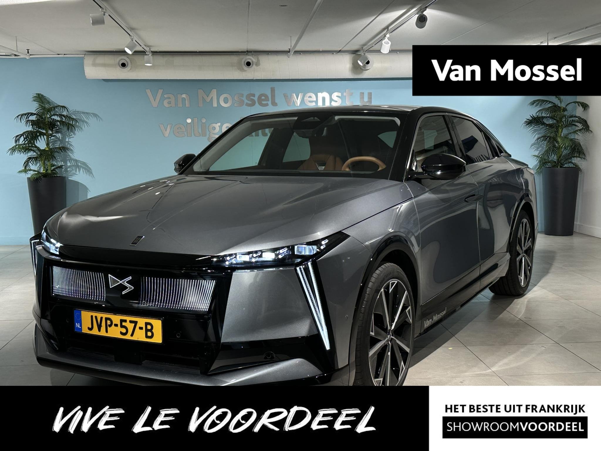 DS No 8 Long Range Étoile Absolute Comfort Tech 97 kWh, Auto's, 12 maanden, Startonderbreker, Gebruikt, Alcantara